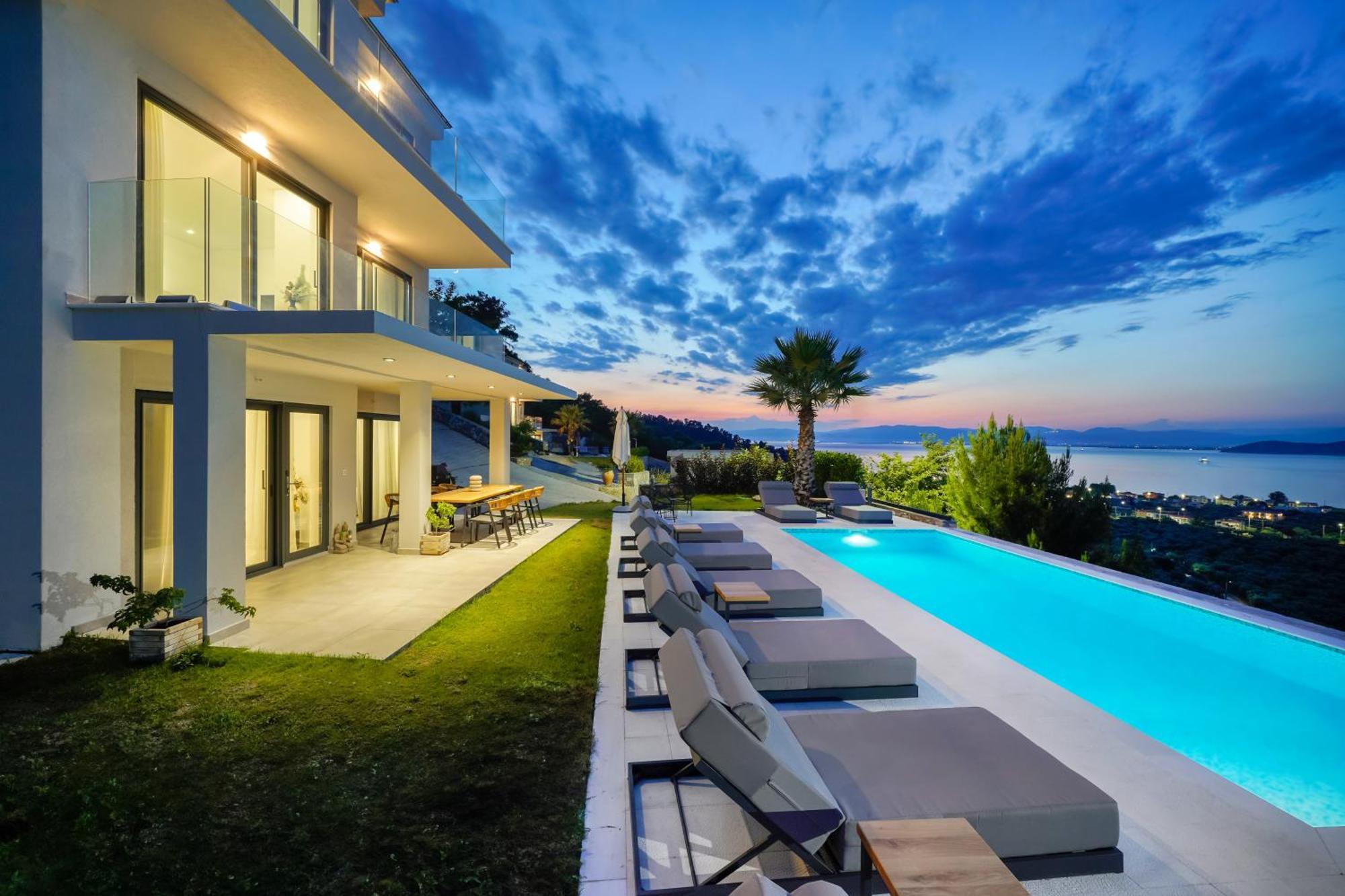 Kefi Luxury